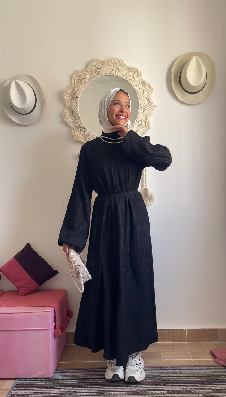Black modest