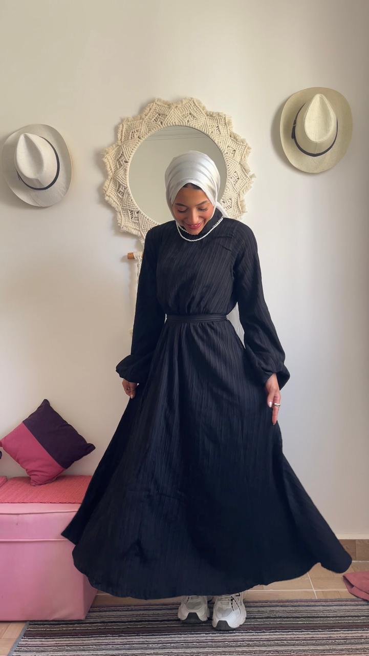 Black modest