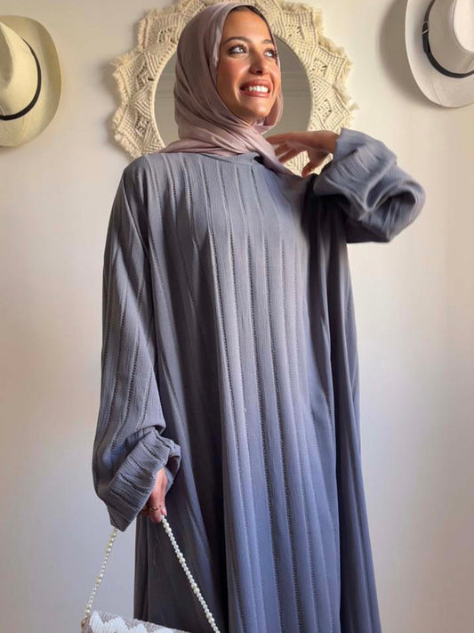 Mauve Modest